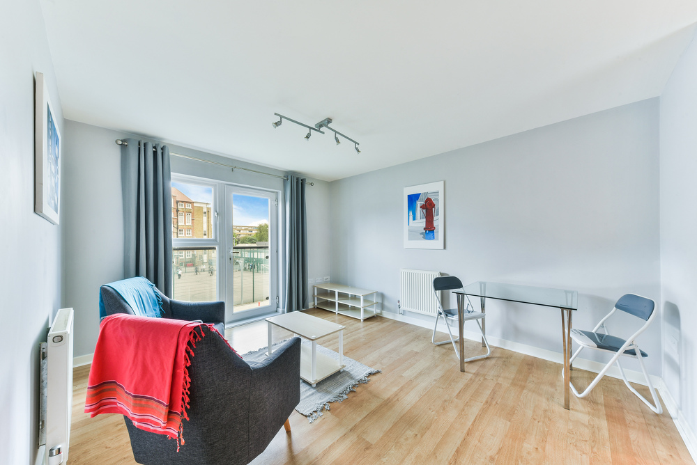 house or flat for sale or rent in south west London